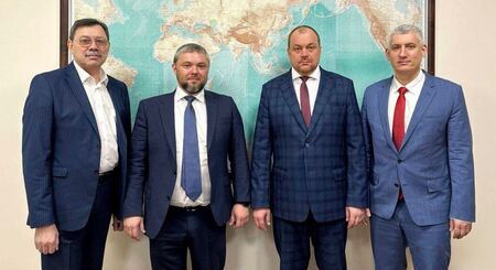 Делегация ФГУП «Росморпорт» примет участие в деловой программе морских конгрессов 2024 года во Владивостоке и Москве